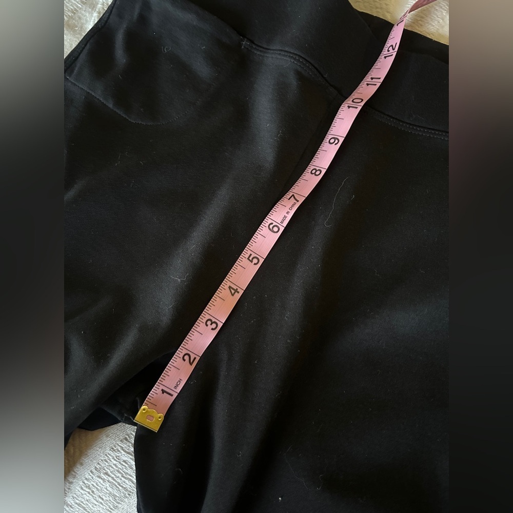 American Giant size 10 Women’s Black Ponte Leggings. Perfection!Great condition - Picture 6 of 15